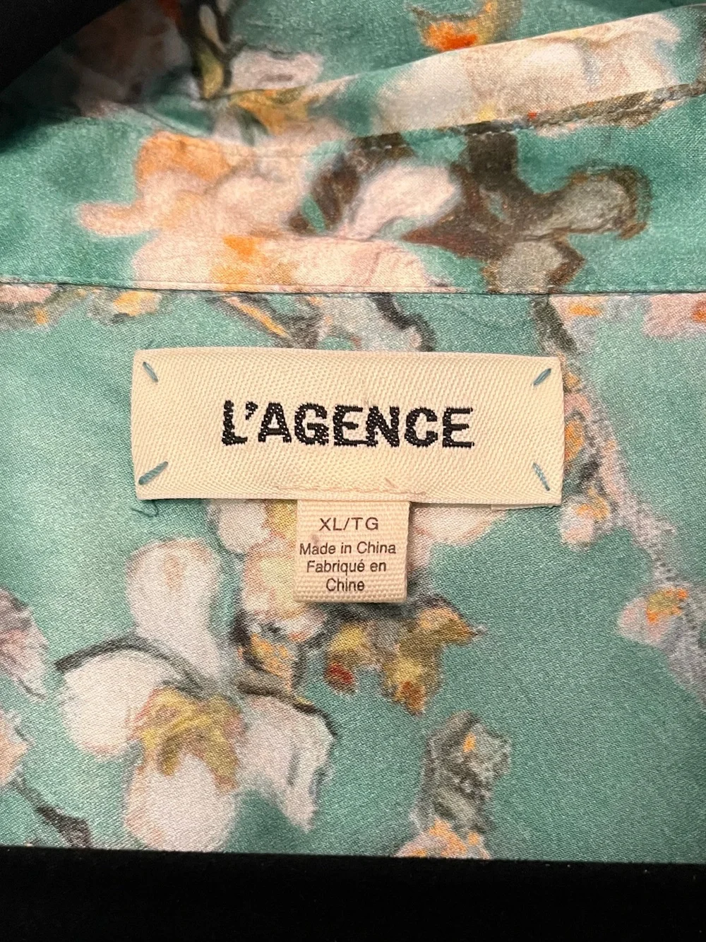L’AGENCE Dani Cherry Blossom Print 100% Silk Button-Up Shirt Sz XL - Picture 7 of 9